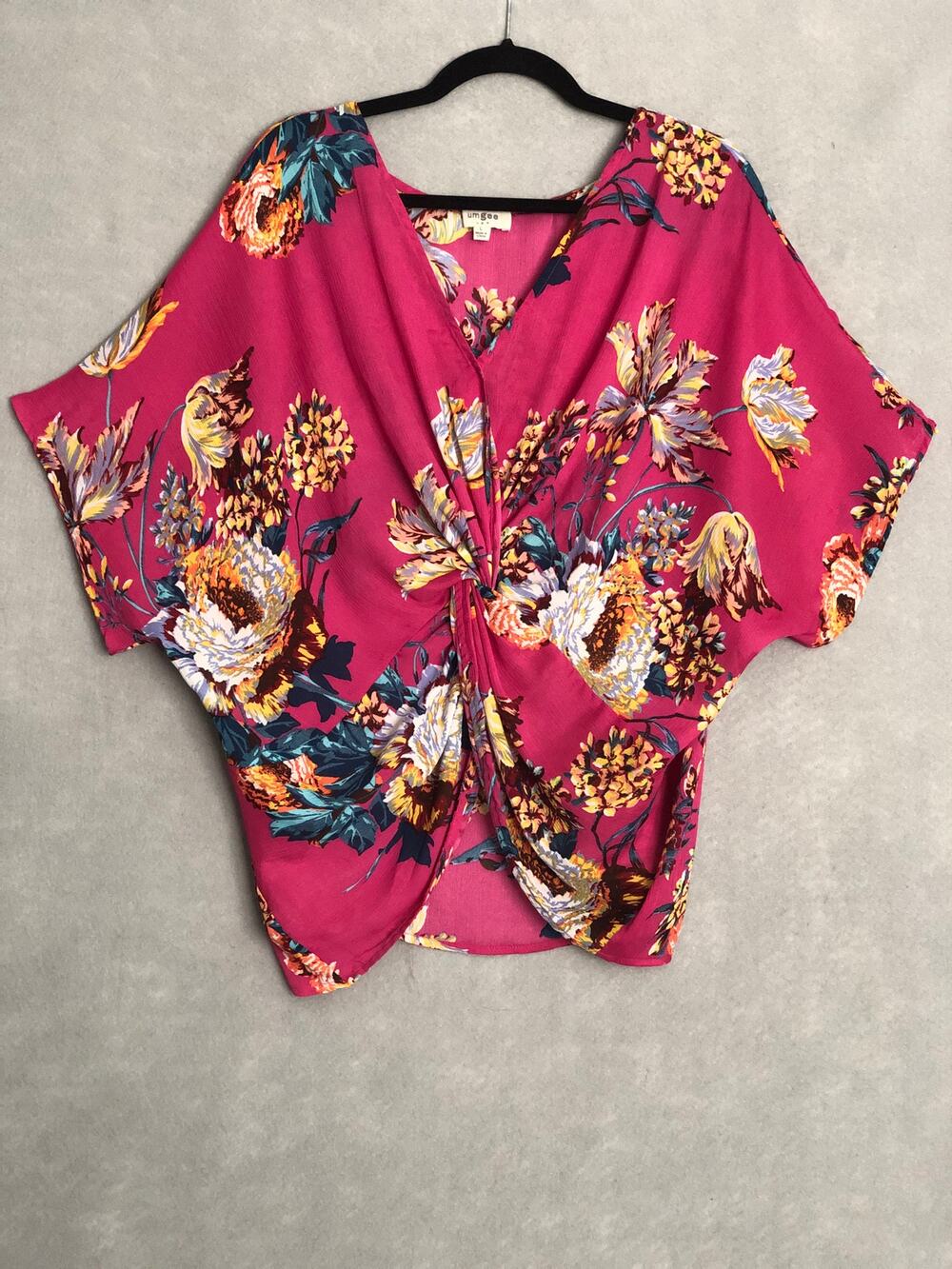 Umgee Sheer Floral Top Twist Front Women's Size Large